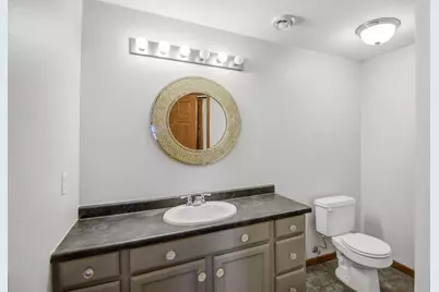 2504 4th Avenue NW, Austin, MN 55912 - Photo 53