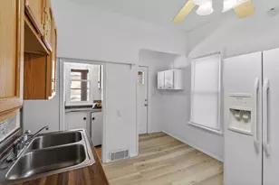 3418 James Ave N, Minneapolis, MN 55412 - Photo 9