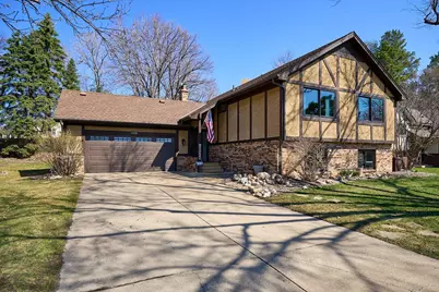 11230 48th Avenue N, Plymouth, MN 55442 - Photo 1