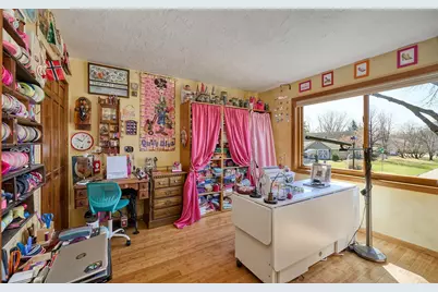 11230 48th Avenue N, Plymouth, MN 55442 - Photo 15