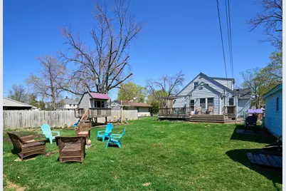 120 S Cedar Street, Belle Plaine, MN 56011 - Photo 3