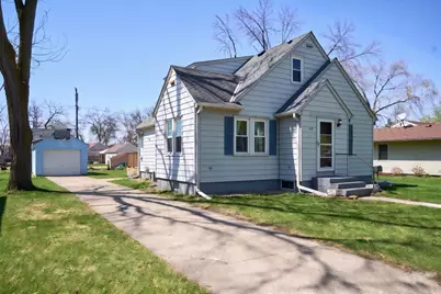 120 S Cedar Street, Belle Plaine, MN 56011 - Photo 1