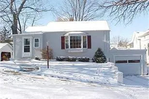 118 2nd Ave NW, Faribault, MN 55021 - Photo 1