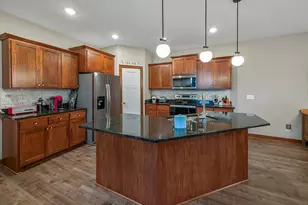 6230 Boulder Ridge Dr, Rockford, MN 55373 - Photo 7