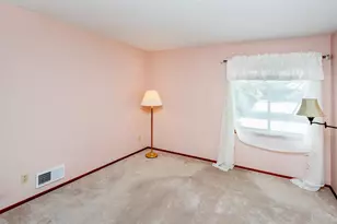 1769 Serpentine Dr, Eagan, MN 55122 - Photo 15