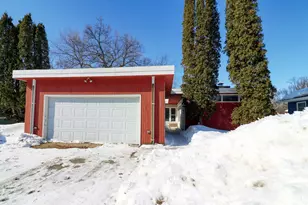 1707 6th St S, Moorhead, MN 56560 - Photo 1