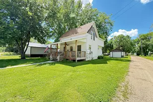 135 N Petrick St, Appleton, MN 56208 - Photo 41