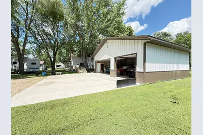 135 N Petrick Street, Appleton, MN 56208 - Photo 3