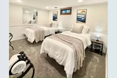 1064 Glenhill Road, Saint Paul, MN 55126 - Photo 11