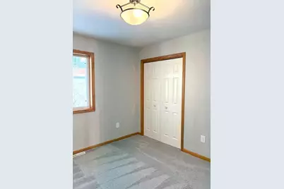 303 Main Avenue S, Roseau, MN 56751 - Photo 17