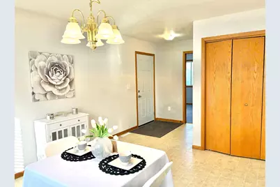 303 Main Avenue S, Roseau, MN 56751 - Photo 7