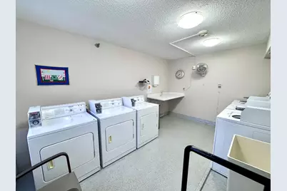 7600 Golden Valley Road #502, Golden Valley, MN 55427 - Photo 15