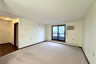 7600 Golden Valley Rd, Golden Valley, MN 55427 - Photo 13