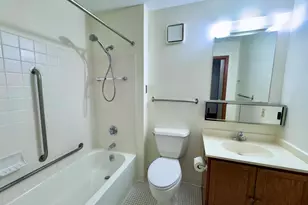 7600 Golden Valley Rd, Golden Valley, MN 55427 - Photo 7