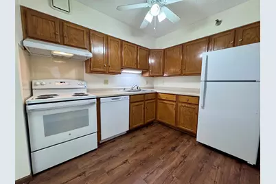 7600 Golden Valley Road #502, Golden Valley, MN 55427 - Photo 1