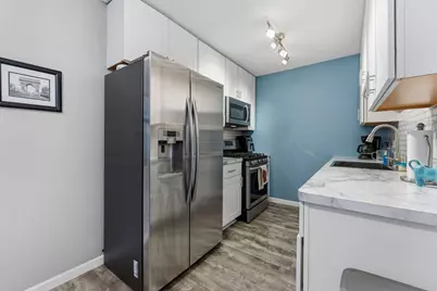 2610 Garfield Avenue #310, Minneapolis, MN 55408 - Photo 7