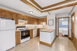 383 Grand Ave, Saint Paul, MN 55102 - Photo 11