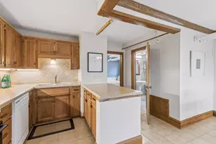 383 Grand Ave, Saint Paul, MN 55102 - Photo 13