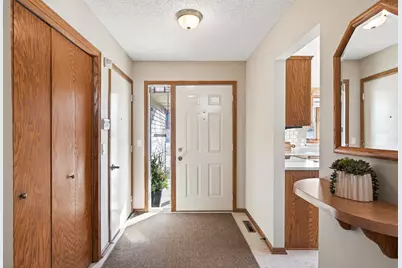 3510 Gershwin Avenue N, Oakdale, MN 55128 - Photo 3