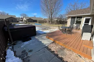 1458 Erickson Dr, Hastings, MN 55033 - Photo 5