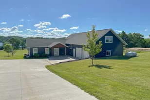 24718 W Elbow Rd, Pelican Rapids, MN 56572 - Photo 33