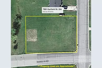 405 Dale Avenue SW, Warroad, MN 56763 - Photo 3