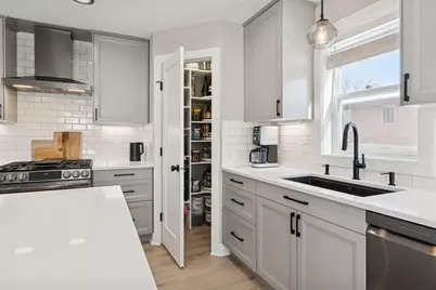 4807 34th Avenue N, Golden Valley, MN 55422 - Photo 13