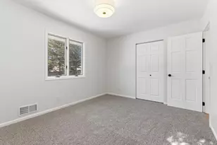 2575 Aladdin St, Roseville, MN 55113 - Photo 51