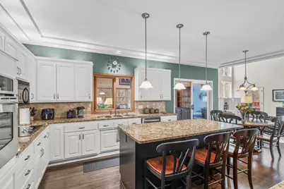 26335 Peach Circle, Excelsior, MN 55331 - Photo 7