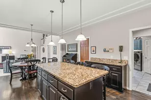 26335 Peach Cir, Excelsior, MN 55331 - Photo 5