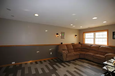 710 Isanti Parkway NW, Isanti, MN 55040 - Photo 15