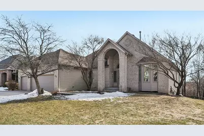 2701 Ashley Terrace, New Brighton, MN 55112 - Photo 3