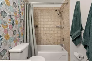 250 Cambria Ct, Woodbury, MN 55125 - Photo 19