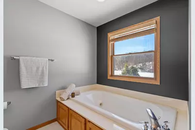 1393 Jefferson Street, Hastings, MN 55033 - Photo 37