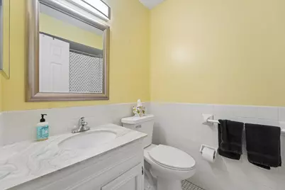 2437 Unity Avenue N, Golden Valley, MN 55422 - Photo 19