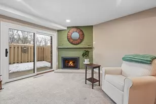 2437 Unity Ave N, Golden Valley, MN 55422 - Photo 3