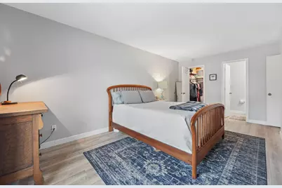 2437 Unity Avenue N, Golden Valley, MN 55422 - Photo 13