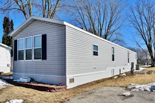 83 S Elm St, Lewiston, MN 55952 - Photo 17