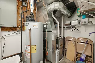 2814 Village Green Dr, Moorhead, MN 56560 - Photo 19