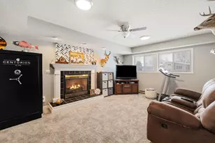 2814 Village Green Dr, Moorhead, MN 56560 - Photo 15