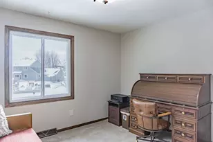 110912 Von Hertzen Cir, Chaska, MN 55318 - Photo 43