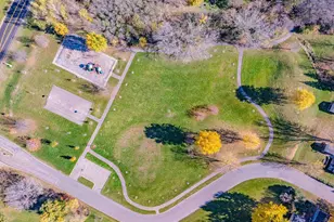 110912 Von Hertzen Cir, Chaska, MN 55318 - Photo 77