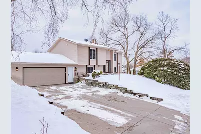 110912 Von Hertzen Circle, Chaska, MN 55318 - Photo 3