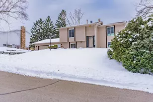 110912 Von Hertzen Cir, Chaska, MN 55318 - Photo 47