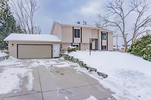 110912 Von Hertzen Cir, Chaska, MN 55318 - Photo 45