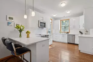 1612 Summit Hill, Eagan, MN 55122 - Photo 3