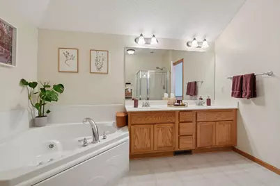 1612 Summit Hill, Eagan, MN 55122 - Photo 19