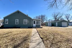 402 E Walnut St, Redwood Falls, MN 56283 - Photo 19