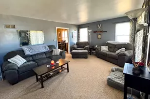 402 E Walnut St, Redwood Falls, MN 56283 - Photo 7