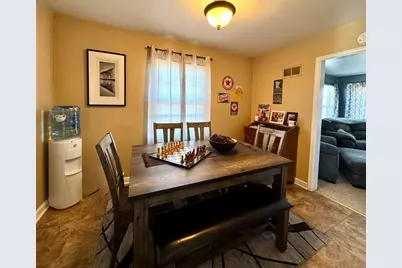 402 E Walnut Street, Redwood Falls, MN 56283 - Photo 5